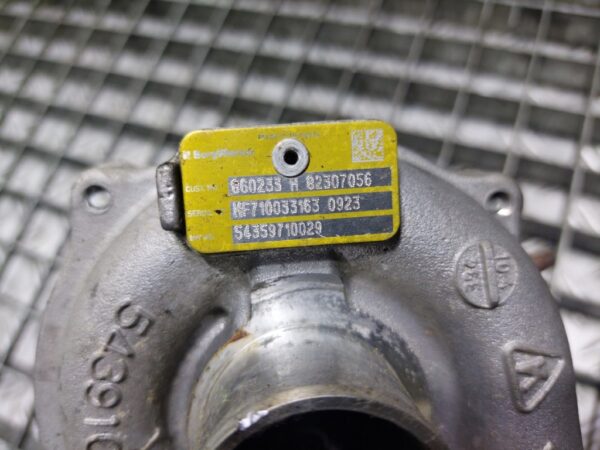 Turbina Renault Fluence 1.5 dci Euro 5 86 cp cod motor K9K766 cod 54359710029