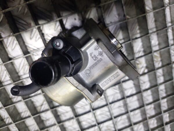 Pompa Vacuum Renault Megane 2 1.5 dci cod motor K9K766
