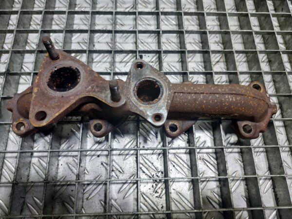 20251007_154849.jpg Galerie evacuare Renault Megane III 1.5 dci cod motor K9K766