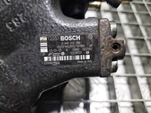 Pompa inalta presiune Fiat Punto III Hatchback (199) 1.3 JTD cod motor 199A9000 cod 55236707 / 0445010266 / 008816223162