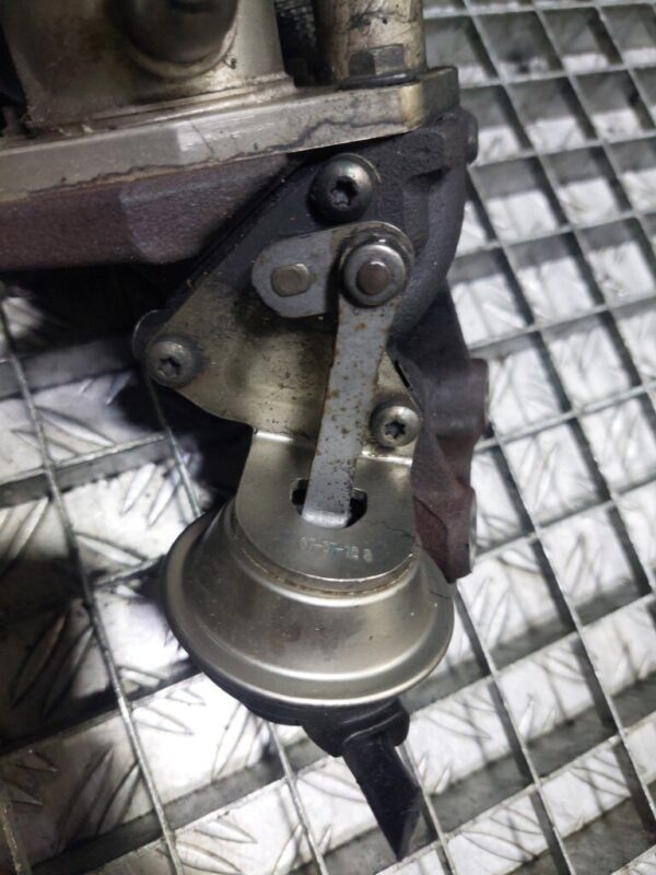 Racitor gaze Renault Megane 3 1.5 dCi cod motor K9K770 cod 147356133R