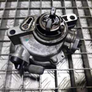 20251007_164542.jpg Pompa vacuum Ford Transit Courier 1.5 TDCi cod motor XWCB cod 9804021880