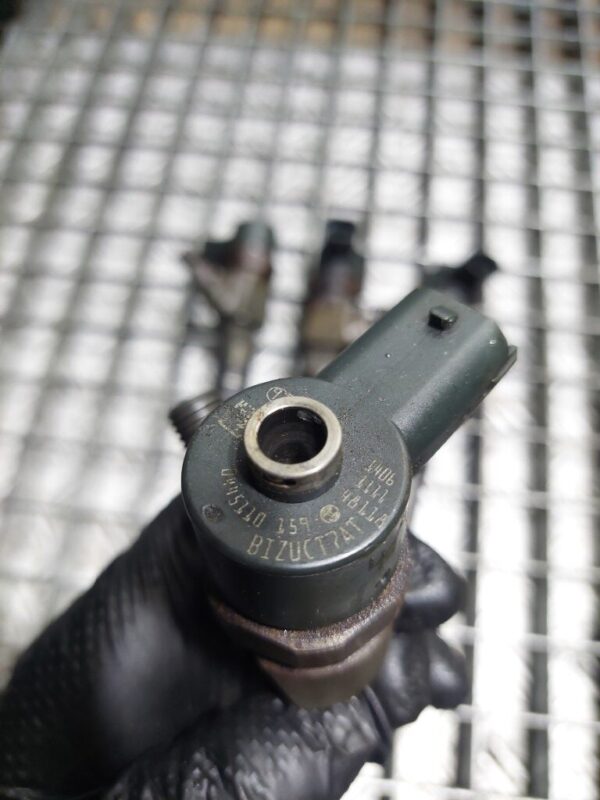 Injector Opel Vectra C Sedan 1.9 CDTI cod motor Z19DT cod 0445110159