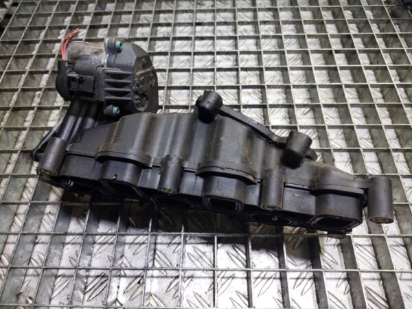 Galerie admisie Audi A5 B8 Cabrio (8F7) 2.7 TDI 190 Cp cod motor CAMA cod 059129711DC / 059129086L