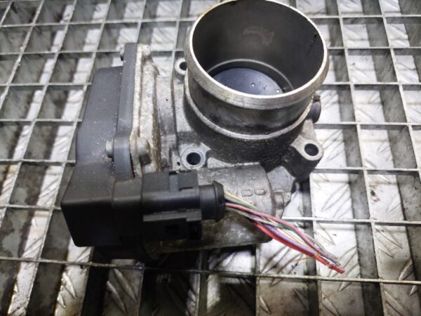 20251008_164629.jpg Clapeta acceleratie Audi A4 B7 2.0 TFSI 200 cp cod motor BGB cod 06F133062E