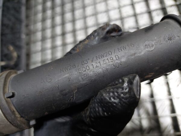 20251008_175831.jpg Conducta apa Audi A3 1.6 TDI 110 Cp cod motor CRK cod 5Q0121619D