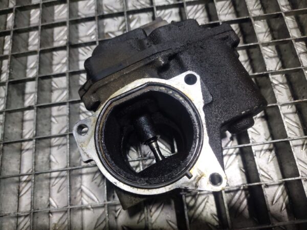 20251008_183856.jpg Supapa EGR Audi A3 8P 2.0 TDI cod motor CBAB cod 03L131501E