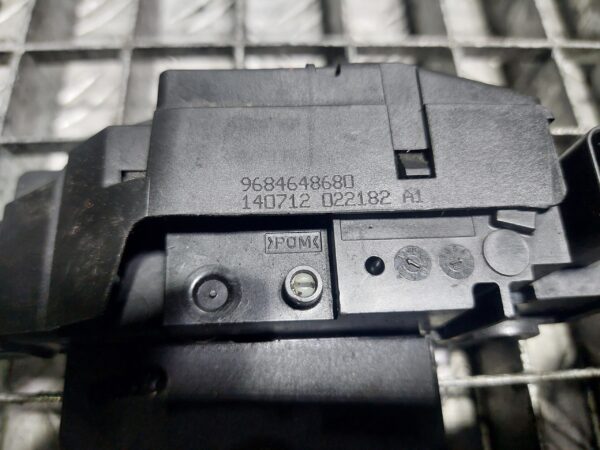 20251008_192351-scaled-1.jpg Broasca haion Peugeot 3008 1.6 VTI cod motor 5F01 / 5FS cod 9684648680