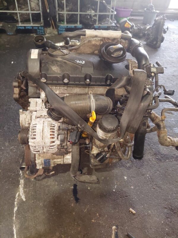 Motor complet fara anexe Volkswagen Golf 4 1J 1.9 TDI 115 CP 2000–2001 cod AUY