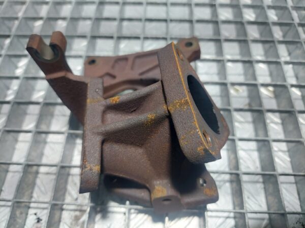 Colector galerie evacuare Audi A6 C6 Sedan (4F2) 2.7 tdi cod motor CGKA cod 059131799R