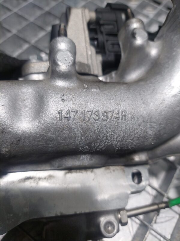 Supapa EGR Renault Captur 1.5 dCi cod motor K9K 612 cod 147173974R