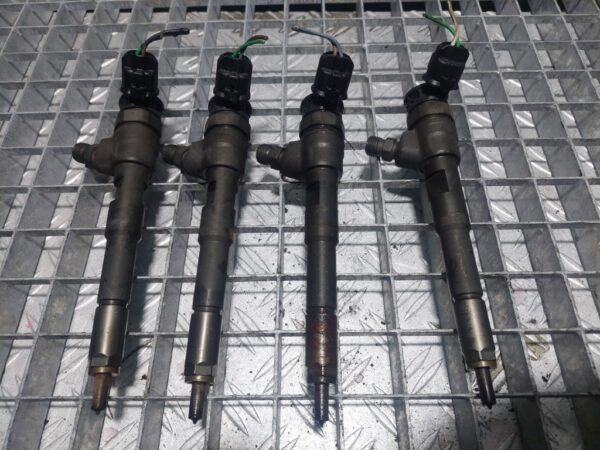 20251015_175413.jpg Injector Renault Kangoo II Express (FW) 1.5 dci cod motor K9K612 cod H8201453073 / 0445110652