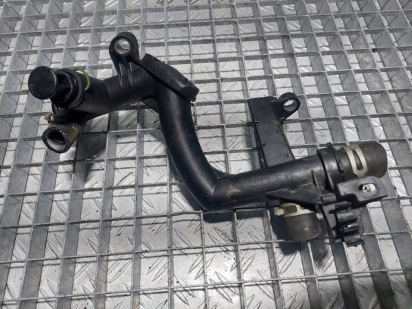 20251015_184106.jpg Conducta apa Peugeot 308 I Hatchback (4A, 4C) 1.6 hdi 90 cp cod motor 9H02 (9hx) cod 9670254180