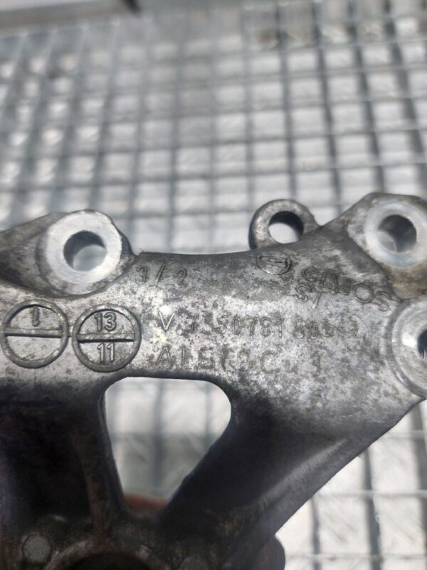 Suport compresor Peugeot 5008 1.6 i cod motor 5FV cod V758078180