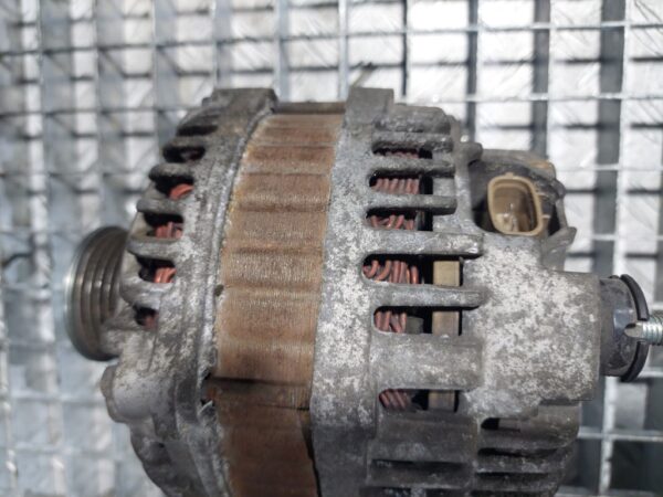 Alternator Nissan Juke 1.2 DIG-T cod 23100BV80A