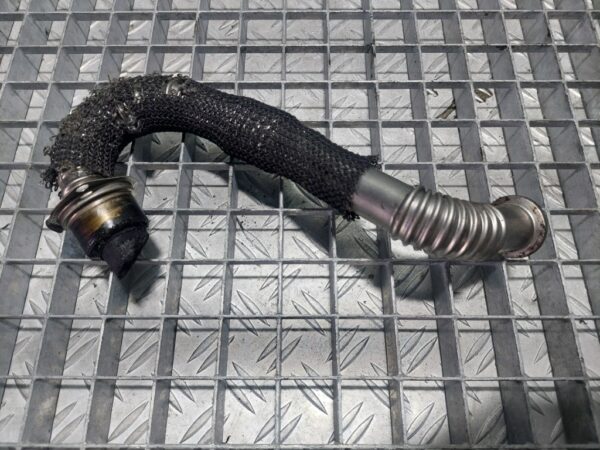 Conducta EGR Peugeot 308 1.6 HDi cod motor 9H01 cod 9646396980
