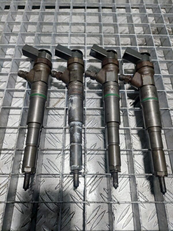 Injector BMW X3 E83 Facelift 2.0 Diesel 2006 - 2010 cod 0445110216 / 7793836