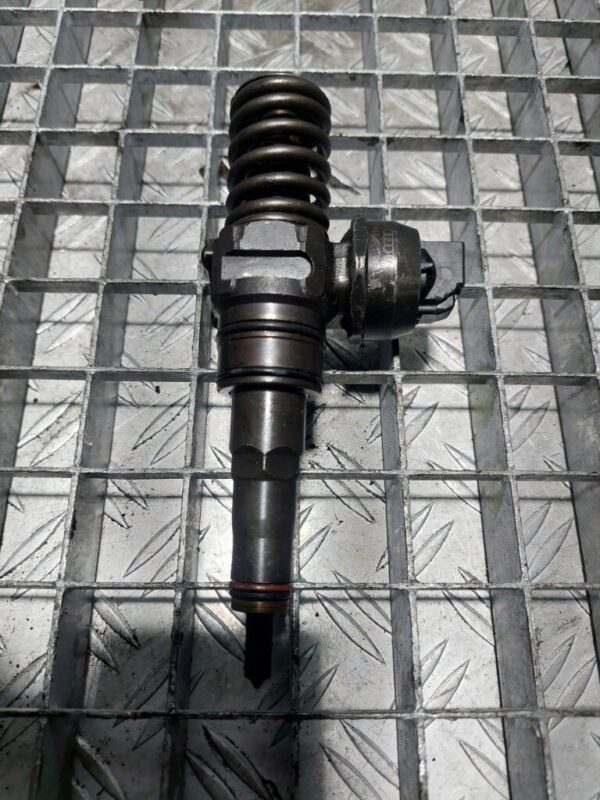 20251028_180511-rotated-1.jpg Injector Ford Galaxy Mk1 (WGR) MPV 1.9 TDI cod 038130073BA