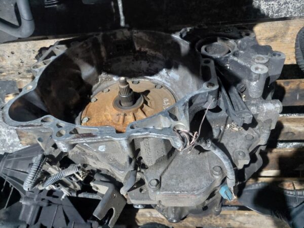 20251028_190416.jpg Cutie de viteza automata Opel Antara 2.0 CDTI cod 96624972 / 07GV700228