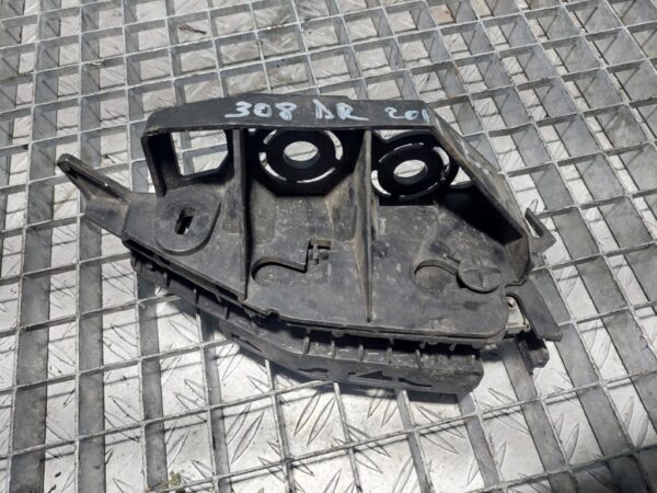 Suport bara de protectie fața Peugeot 308 I (4A_, 4C_) cod 9658272480