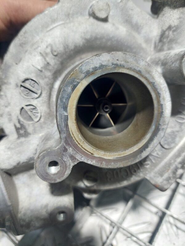 Turbina Dacia Duster SUV 1.5 dCi cod motor K9K656 cod 54389700006