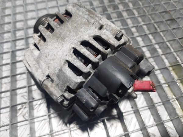 Alternator Dacia Duster 1.5 dCi cod motor K9K656 cod 231000027R / 214019085