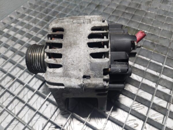 Alternator Dacia Duster 1.5 dCi cod motor K9K656 cod 231000027R / 214019085
