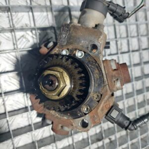 20251028_212000-rotated-1.jpg Pompa de inalta presiune Renault Trafic 2 2.0 dCi cod motor M9R 833 cod 0445010223