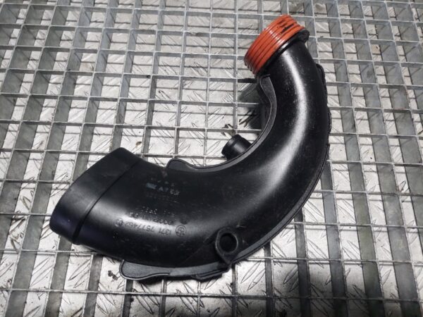 Furtun admisie BMW Seria 7 F01 cod motor N63B44A 4.4 benzina cod 7577452-03