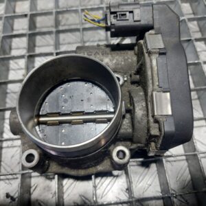 Clapeta acceleratie BMW Seria 7 F01 cod motor N63B44A 4.4 benzina cod 7555944-02