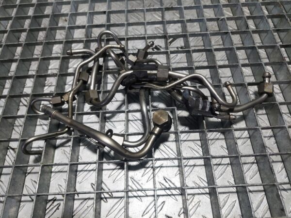 Conducte combustibil BMW Seria 7 F01 4.4 benzina cod motor N63B44A