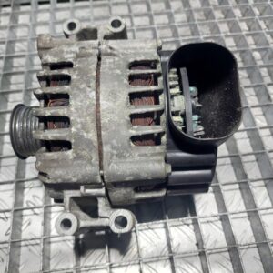 Alternator BMW Seria 7 F01 4.4 benzina cod motor N63B44A cod 7575344