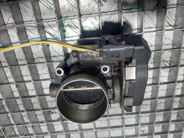 20251113_151613-rotated-1.jpg Clapeta Acceleratie BMW Seria 7 F01 4.4 benzina cod motor N63B44A cod 755594402