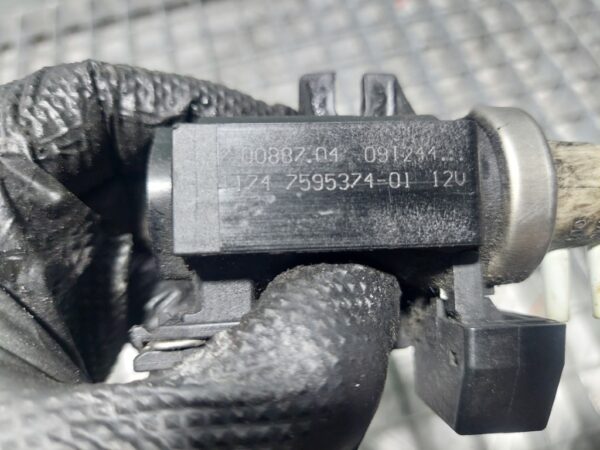 20251113_152316.jpg Electrovalva BMW Seria 7 F01 4.4 benzina cod motor N63B44A cod 7595374-01