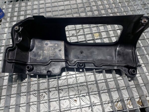 Carcasa filtru aer Bmw Seria 1 E87 2.0 D cod motor M47 204D4 cod 77872540