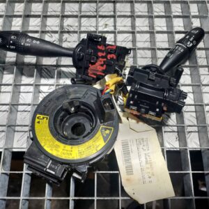 20251113_183257.jpg Spira volan cu manete stergator / semnalizare Toyota RAV 4 2 PHASE 2 2.0 D