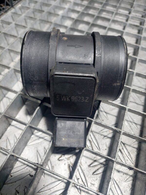 20251121_180530-rotated-1.jpg Debitmetru aer Peugeot Boxer 2.2 HDi cod motor 4HY cod 5WK9623Z