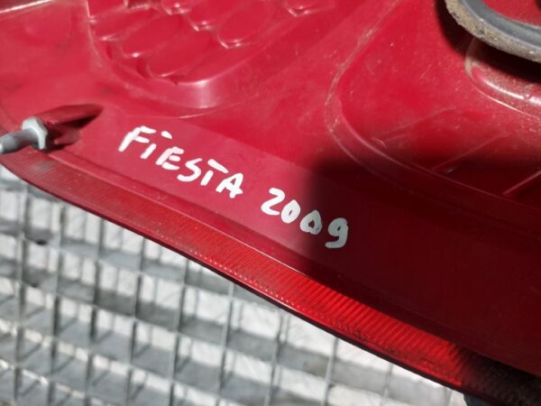 Stop dreapta Ford Fiesta 6 cod 8A6113404A