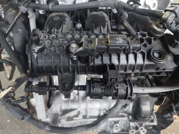 Galerie admisie Peugeot 308 1.2 THP cod 9802101480