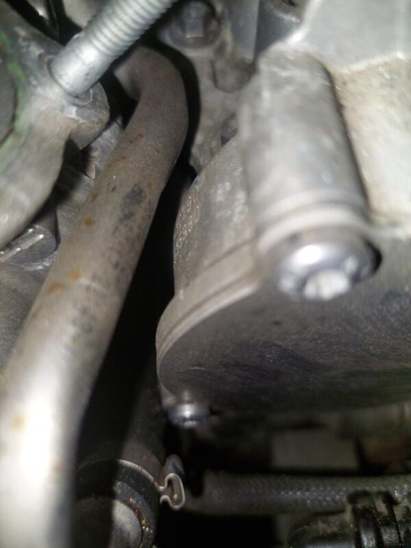 20251219_145357-rotated-1.jpg Pompa de inalta presiune Peugeot 308 II Hatchback 1.2 THP cod 9807550080