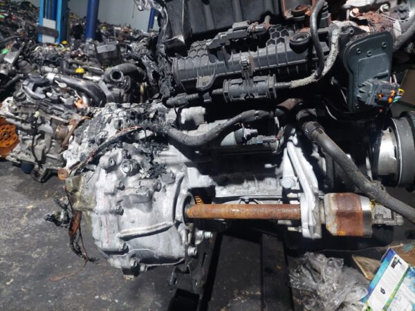 Motor fara anexe Peugeot 208 1.2 VTI cod EB2ADT HNK HN05