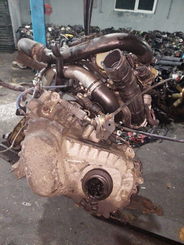 Motor fara anexe Mitsubishi Carisma 1.9 DI-D cod F9Q-759 F9Q759
