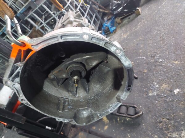Cutie viteze manuala 6 trepte BMW Seria 3 E90 2.0d cod motor N47D20C cod GS6-17DG
