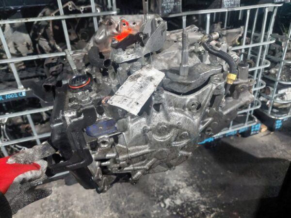 Bloc valve cutie automata Peugeot 3008 1.6 BlueHDi cod motor BHZ cod 157140347K