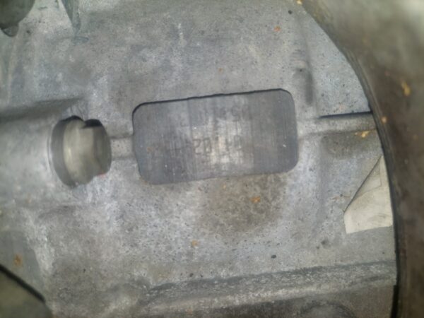 Cutie viteze manuala 6 trepte VW Passat B6 2.0 TDI cod motor BKP cod GNE