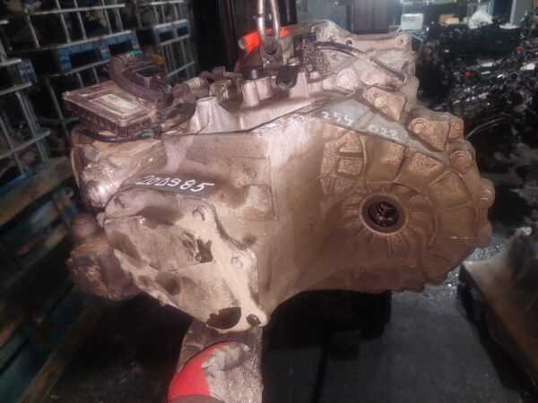 Cutie viteze doar partea mecanica 9HR Peugeot 3008 1.6 HDI cod 20DS85