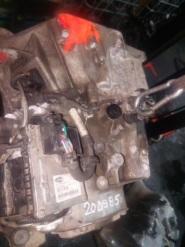 Cutie viteze doar partea mecanica 9HR Peugeot 3008 1.6 HDI cod 20DS85