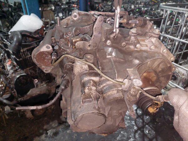 20260105_180307.jpg Cutie viteze manuala 6 trepte Seat Alahmbra 1.9 TDI 130 CP cod FUX