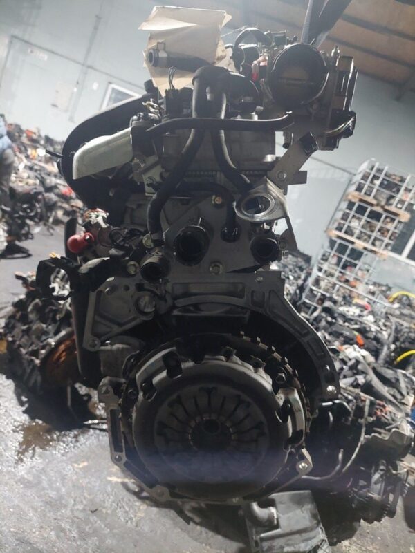 Motor fara anexe Nissan Micra 4 1.2 N-TEC cod HR12DE