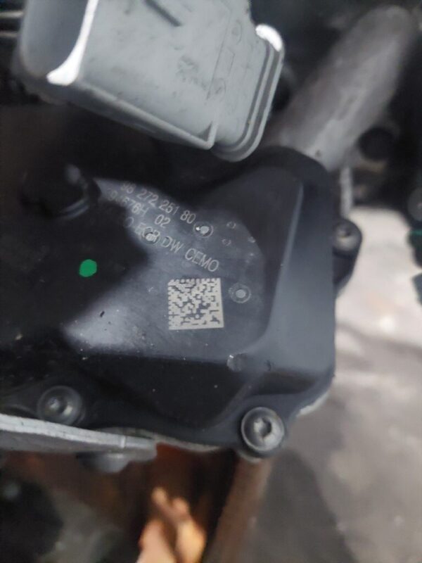 Racitor gaze EGR Peugeot 308 2.0 HDI cod motor AH02 cod 9827225180